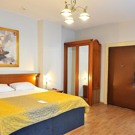 Safrano Palace Brasov Ngoại thất bức ảnh