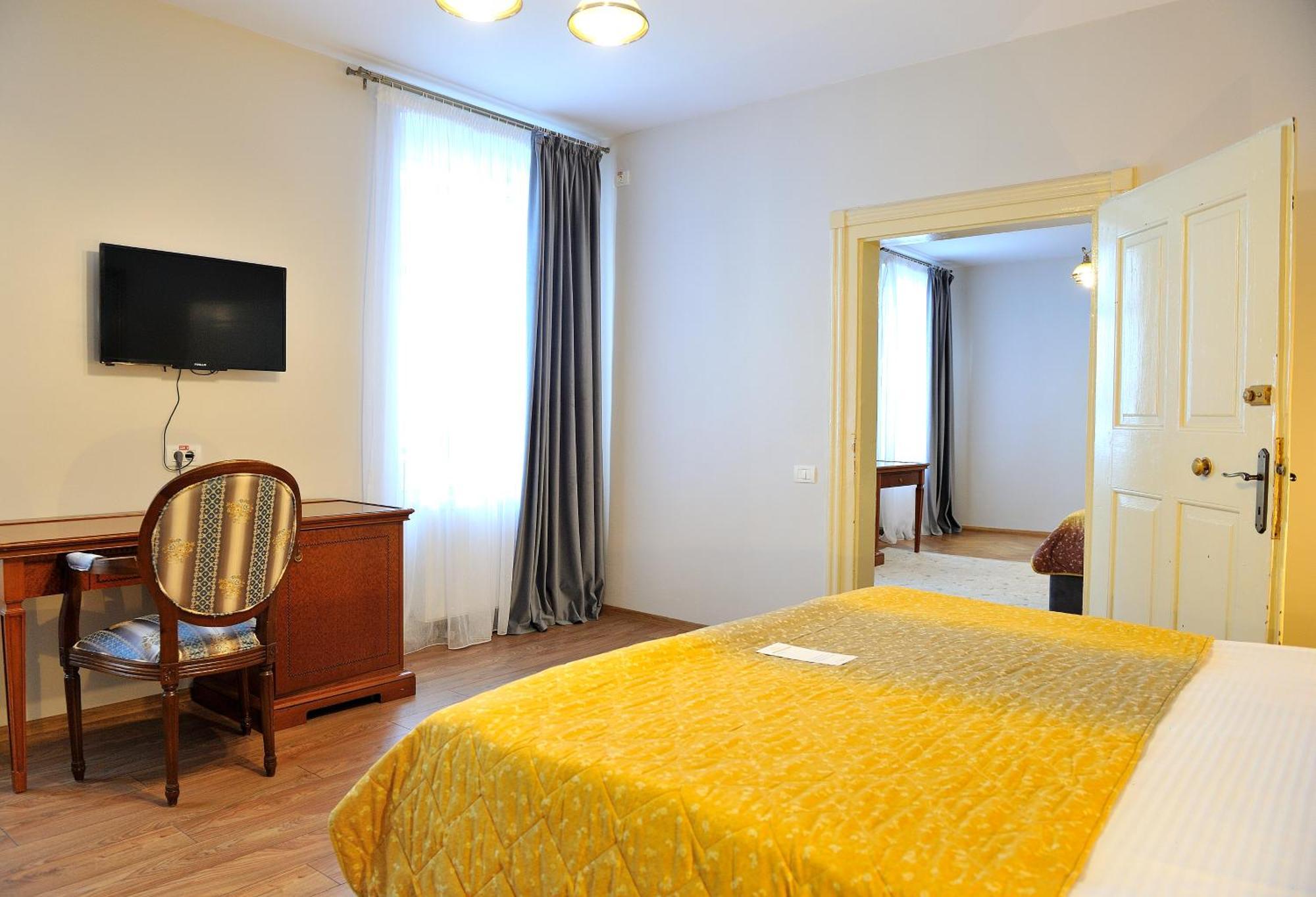 Safrano Palace Brasov Ngoại thất bức ảnh