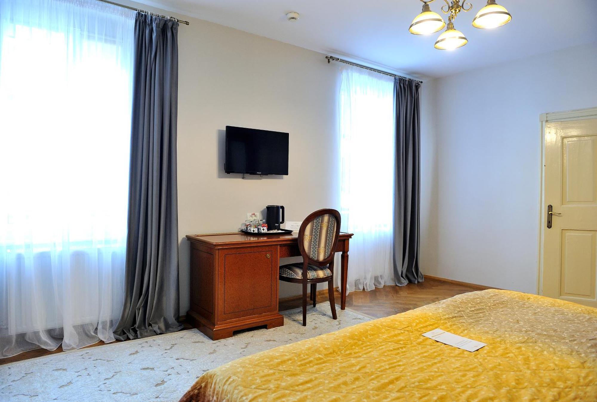 Safrano Palace Brasov Ngoại thất bức ảnh