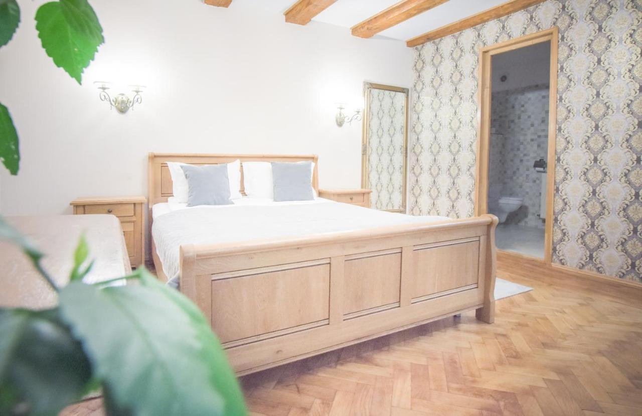 Safrano Palace Brasov Ngoại thất bức ảnh