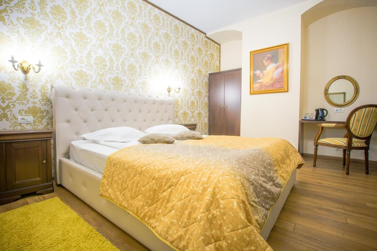 Safrano Palace Brasov Ngoại thất bức ảnh